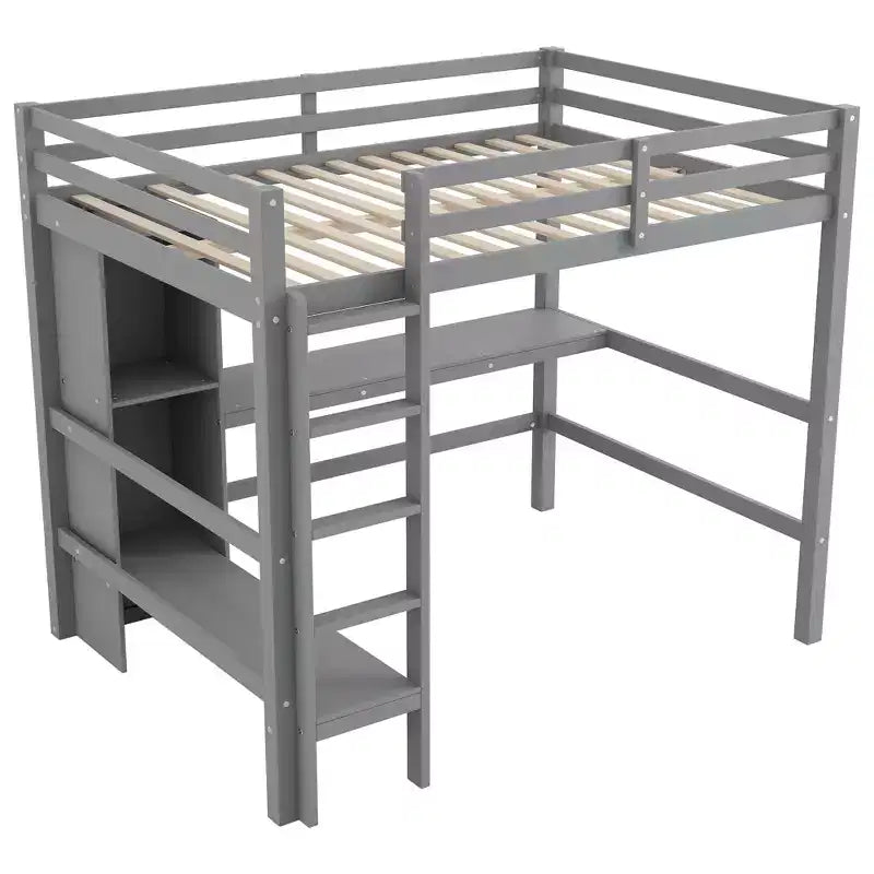 Letto a soppalco full size con scrivania e scaffali integrati