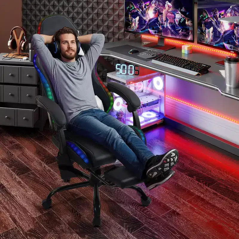 Sedia da gaming con massaggiatore e poggiapiedi