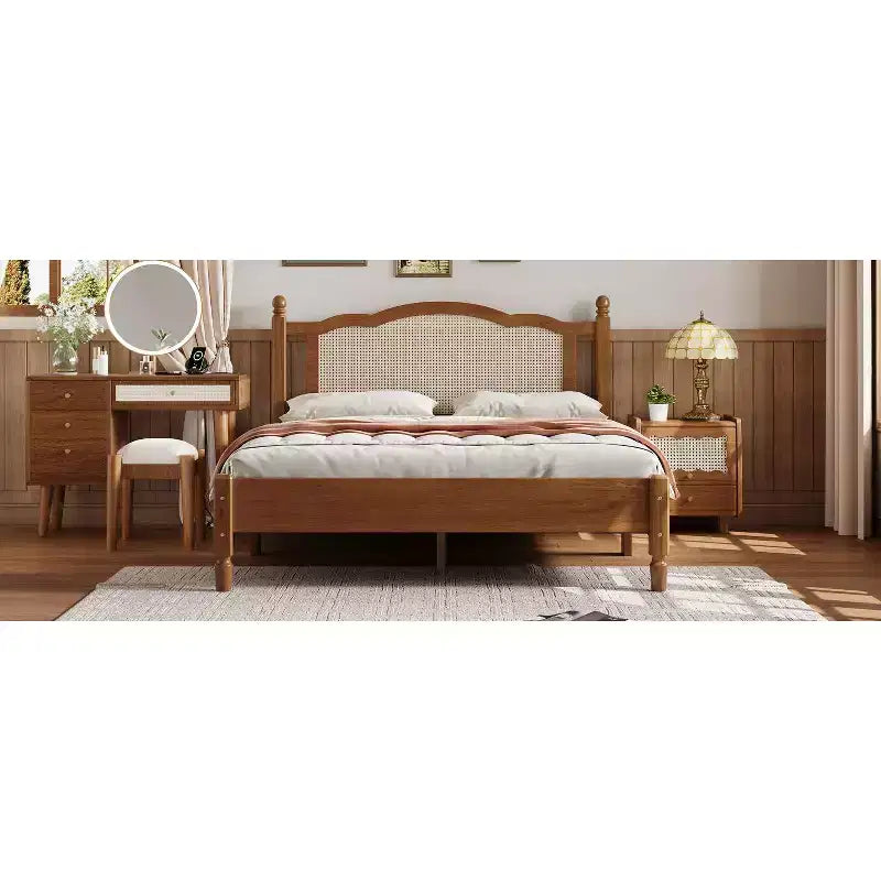 Letto a piattaforma matrimoniale in legno con testiera in rattan