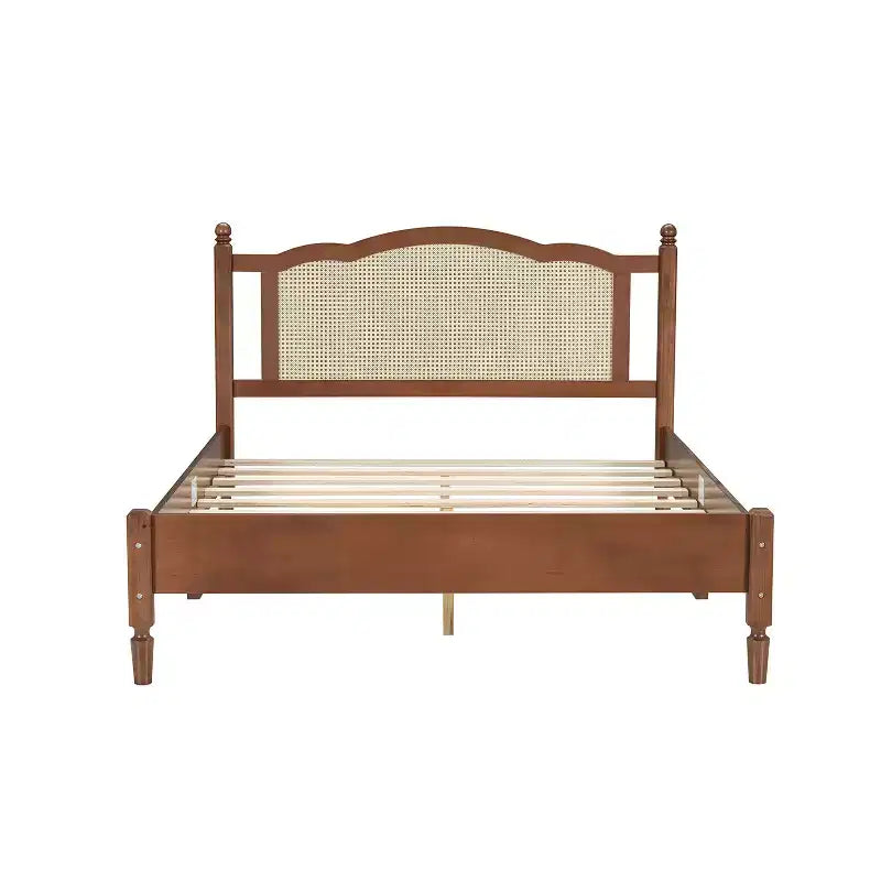 Letto a piattaforma matrimoniale in legno con testiera in rattan