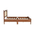 Letto a piattaforma matrimoniale in legno con testiera in rattan